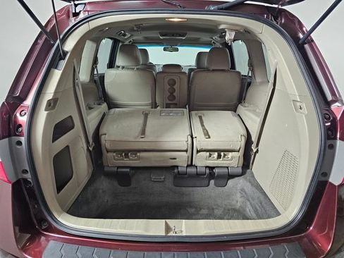 Used 2011 Honda Odyssey EX-L image 12