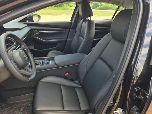 New 2026 MAZDA MAZDA3 2.5 S Sedan w/ Preferred Pkg FWD image 17