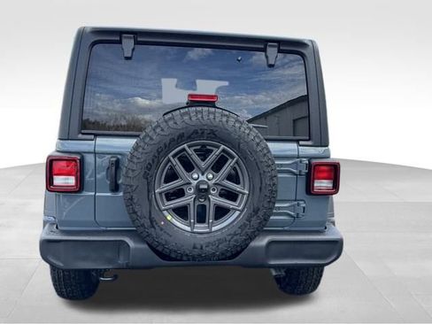 New 2026 Jeep Wrangler Unlimited Sport image 31