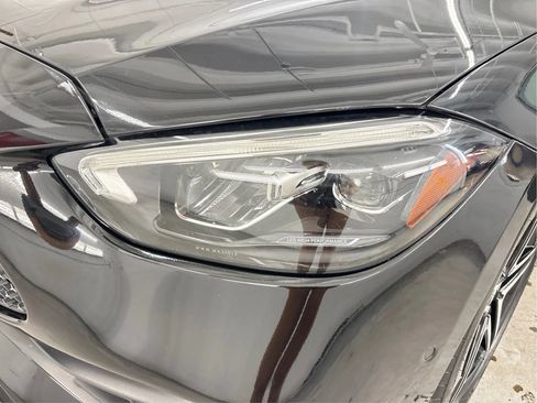 Used 2022 Mercedes-Benz C 300 4MATIC Sedan image 32