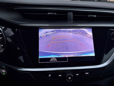 Used 2022 Buick Encore GX Preferred w/ Cold Weather Comfort Package image 21