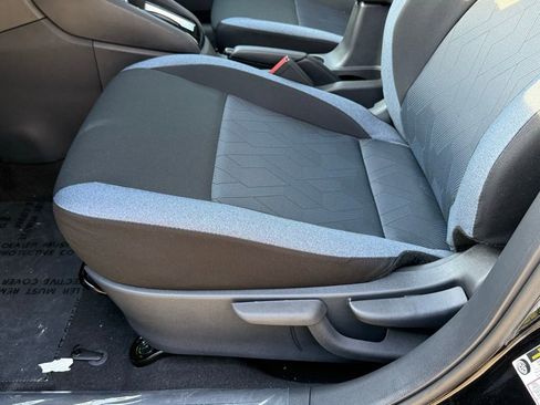 New 2025 Nissan Versa SV w/ Trunk Package image 16