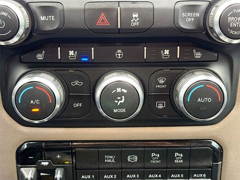 Used 2022 RAM 2500 Laramie AWD/4WD image 15