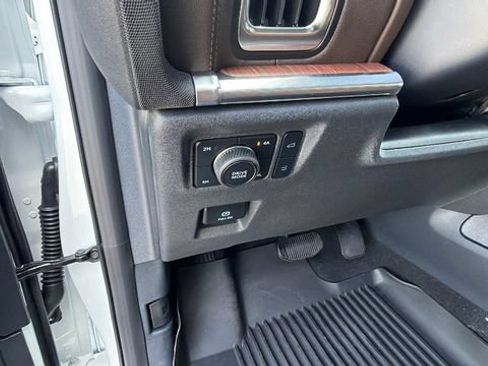 New 2026 Ford Expedition King Ranch AWD/4WD image 32