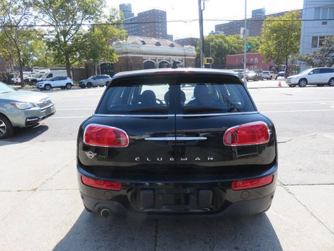 Used 2019 MINI Cooper Clubman image 7