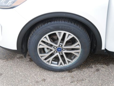 Certified 2022 Ford Escape SEL image 15