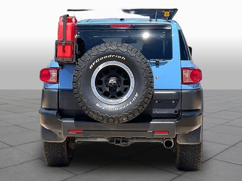 Used 2011 Toyota FJ Cruiser 4WD w/ TRD Sport Pkg image 5