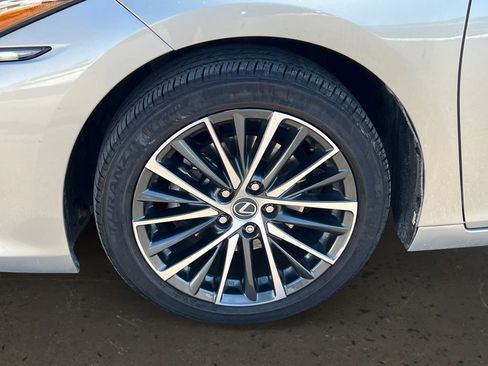 Certified 2023 Lexus ES 350 w/ Premium Package image 25