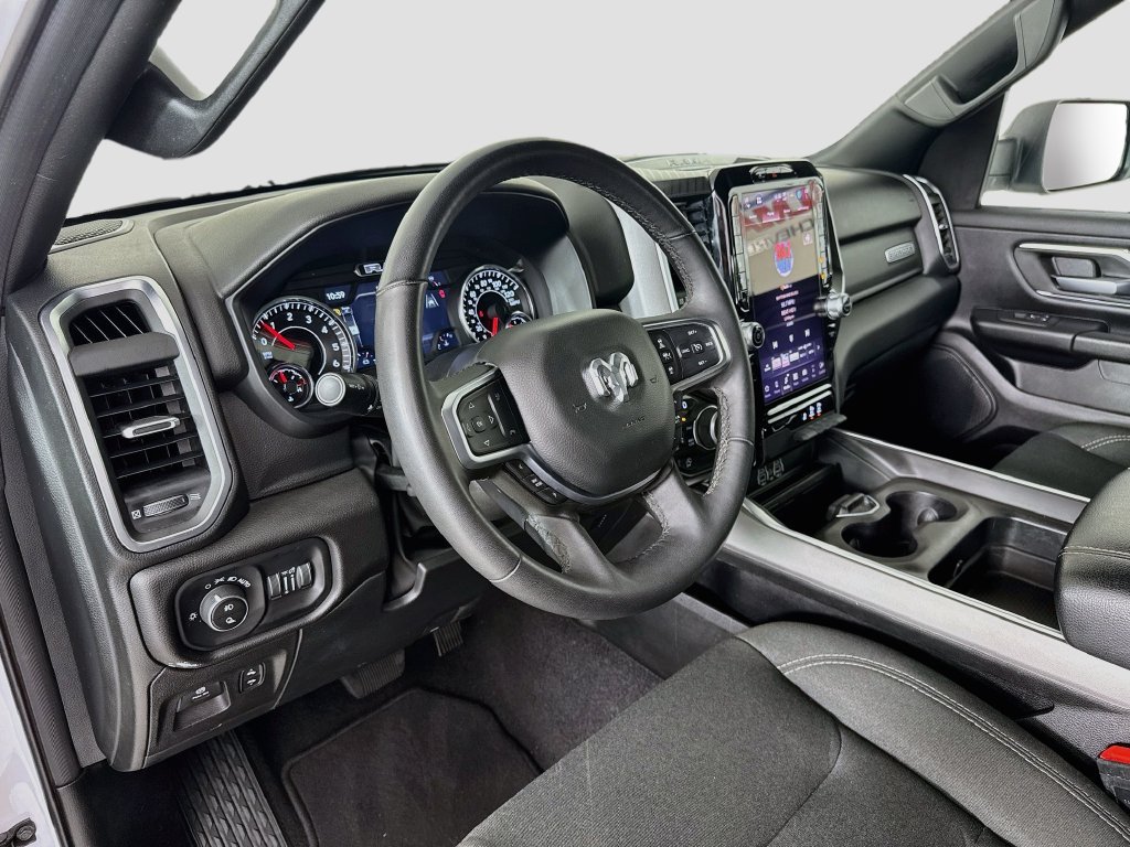 Used 2025 RAM 1500 Big Horn AWD/4WD image 9