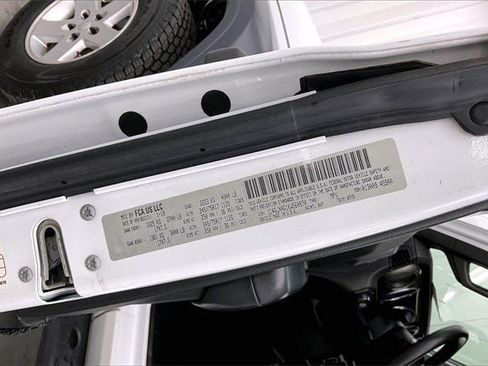 Used 2019 Jeep Wrangler Sport image 31