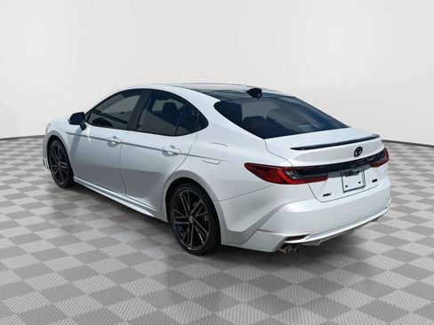 Used 2025 Toyota Camry XSE FWD image 22