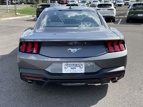 New 2025 Ford Mustang Coupe image 4