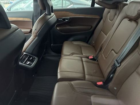 Used 2020 Volvo XC90 T6 Inscription image 3