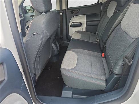 Certified 2024 Ford Maverick XLT image 18