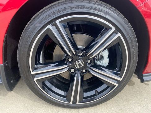 Certified 2025 Honda Accord Sport image 29