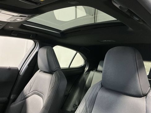 Used 2024 Lexus UX 250h AWD w/ Premium Package image 25
