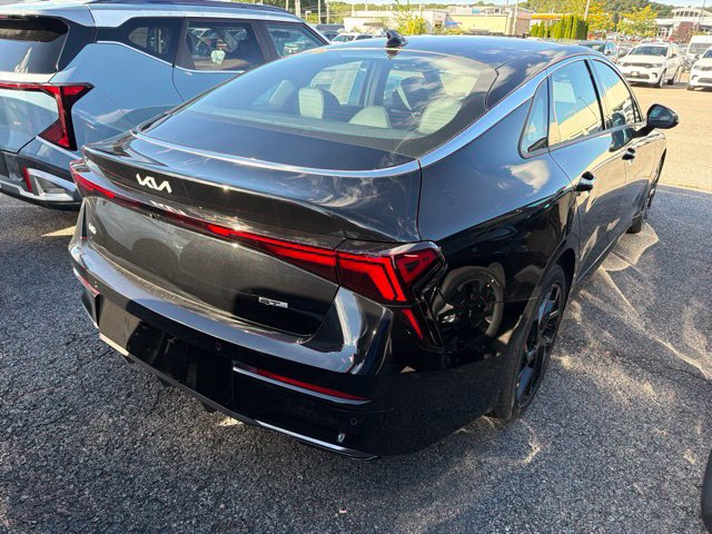 New 2027 Kia K5 GT-Line FWD image 6