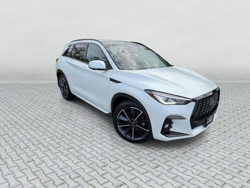 Used 2023 INFINITI QX50 Sport AWD/4WD image 2
