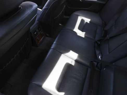 Used 2010 BMW 528i xDrive Sedan w/ Premium Pkg image 10