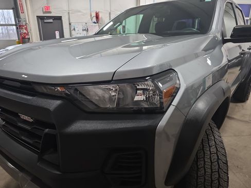 Used 2023 Chevrolet Colorado Trail Boss w/ Technology Package image 34