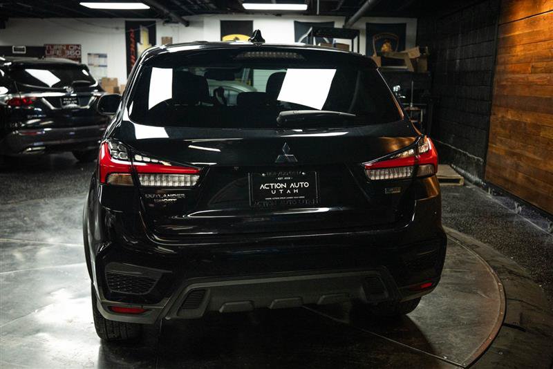 Used 2025 Mitsubishi Outlander Sport AWD image 6