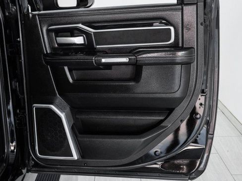 Used 2019 RAM 3500 Laramie AWD/4WD image 48