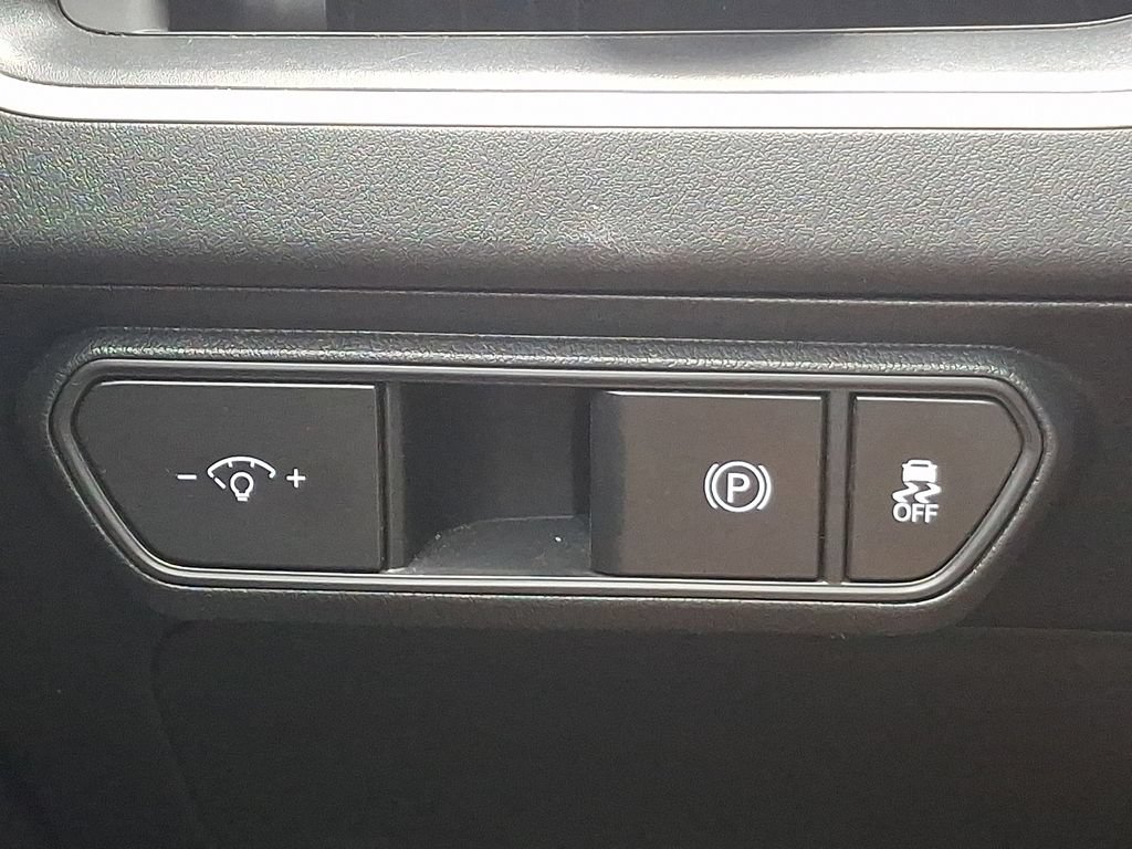 Certified 2025 Kia K4 FWD image 25