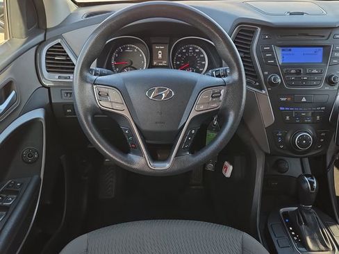 Used 2016 Hyundai Santa Fe Sport image 19