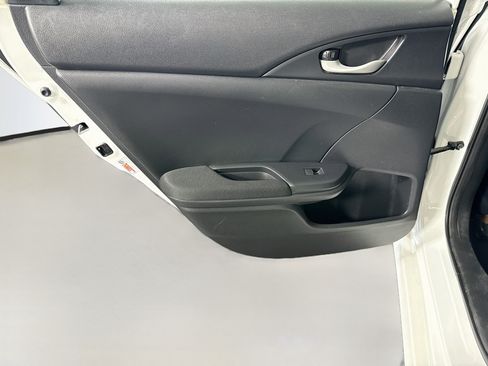 Used 2020 Honda Civic LX image 25