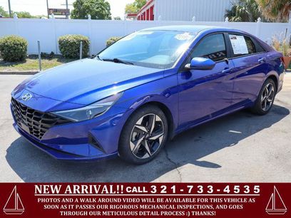 Used 2023 Hyundai Elantra SEL w/ Convenience Package