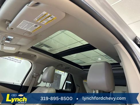 Used 2022 Ford Explorer Limited w/ Equipment Group 301A AWD/4WD image 4
