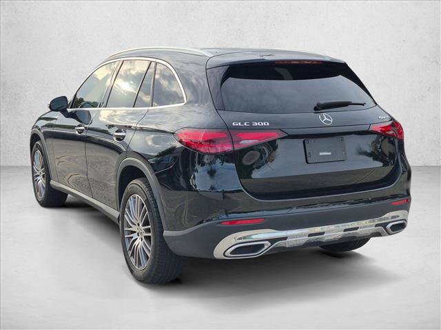 Used 2024 Mercedes-Benz GLC 300 4MATIC image 7