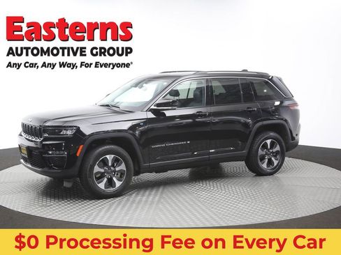 Used 2023 Jeep Grand Cherokee 4WD 4xe image 60