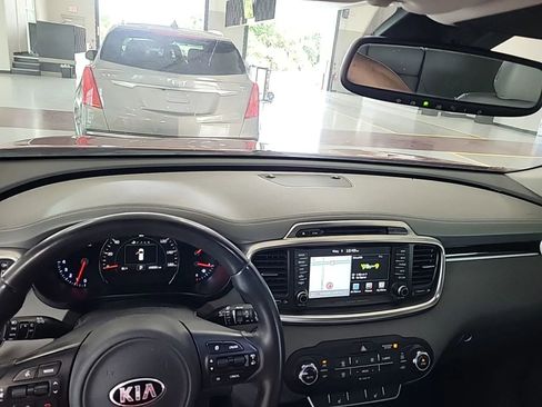 Used 2018 Kia Sorento SX FWD image 6