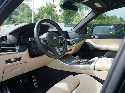 Used 2022 BMW X5 sDrive40i w/ M Sport Package RWD image 12