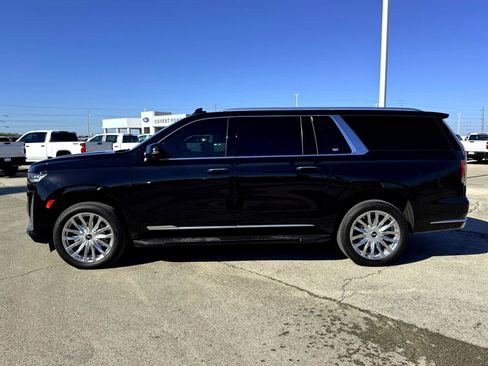 Used 2024 Cadillac Escalade ESV Premium Luxury w/ LPO, Floor Liner Package image 11