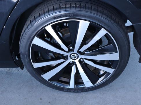 Used 2019 Nissan Altima 2.5 SR image 42
