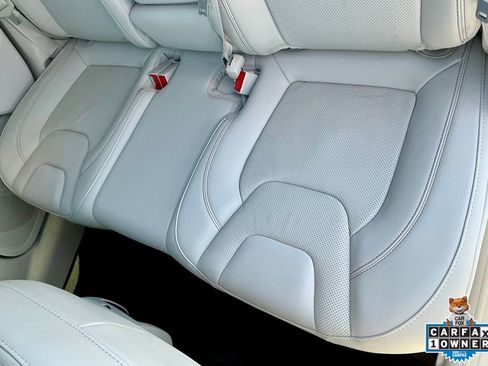 Used 2022 Jeep Cherokee Latitude Lux w/ Sun & Sound Group image 31