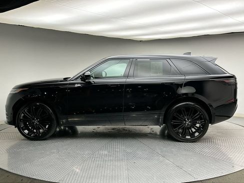 Certified 2026 Land Rover Range Rover Velar Dynamic SE AWD/4WD image 10