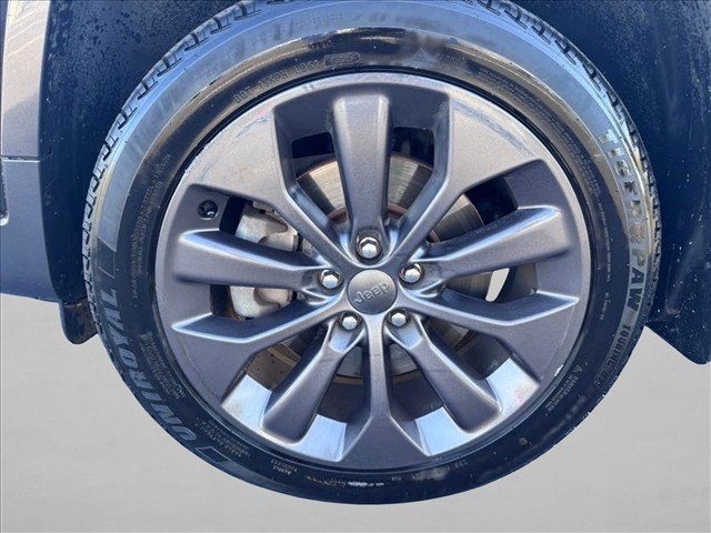 Used 2019 Jeep Cherokee High Altitude AWD/4WD image 15