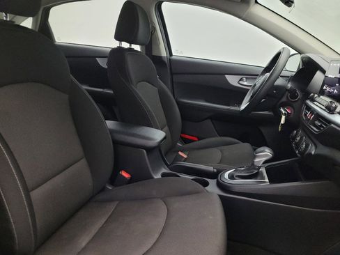 Used 2023 Kia Forte LXS FWD image 21