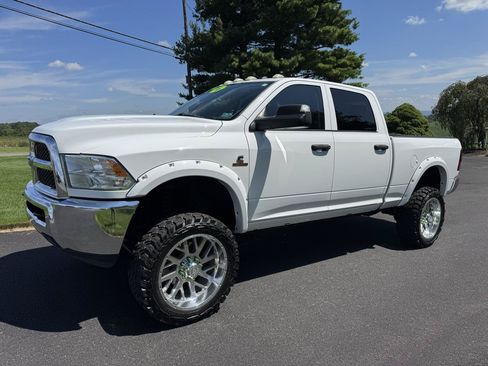 Used 2016 RAM 2500 Tradesman w/ Chrome Appearance Group AWD/4WD image 1