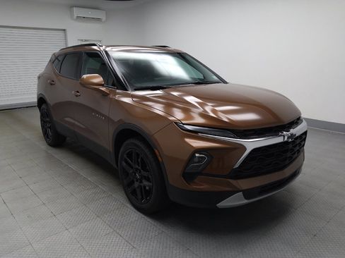 Used 2024 Chevrolet Blazer LT w/ Convenience Package FWD image 11