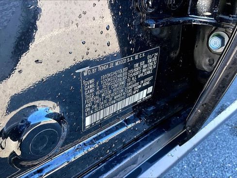 Certified 2024 Honda HR-V LX image 14