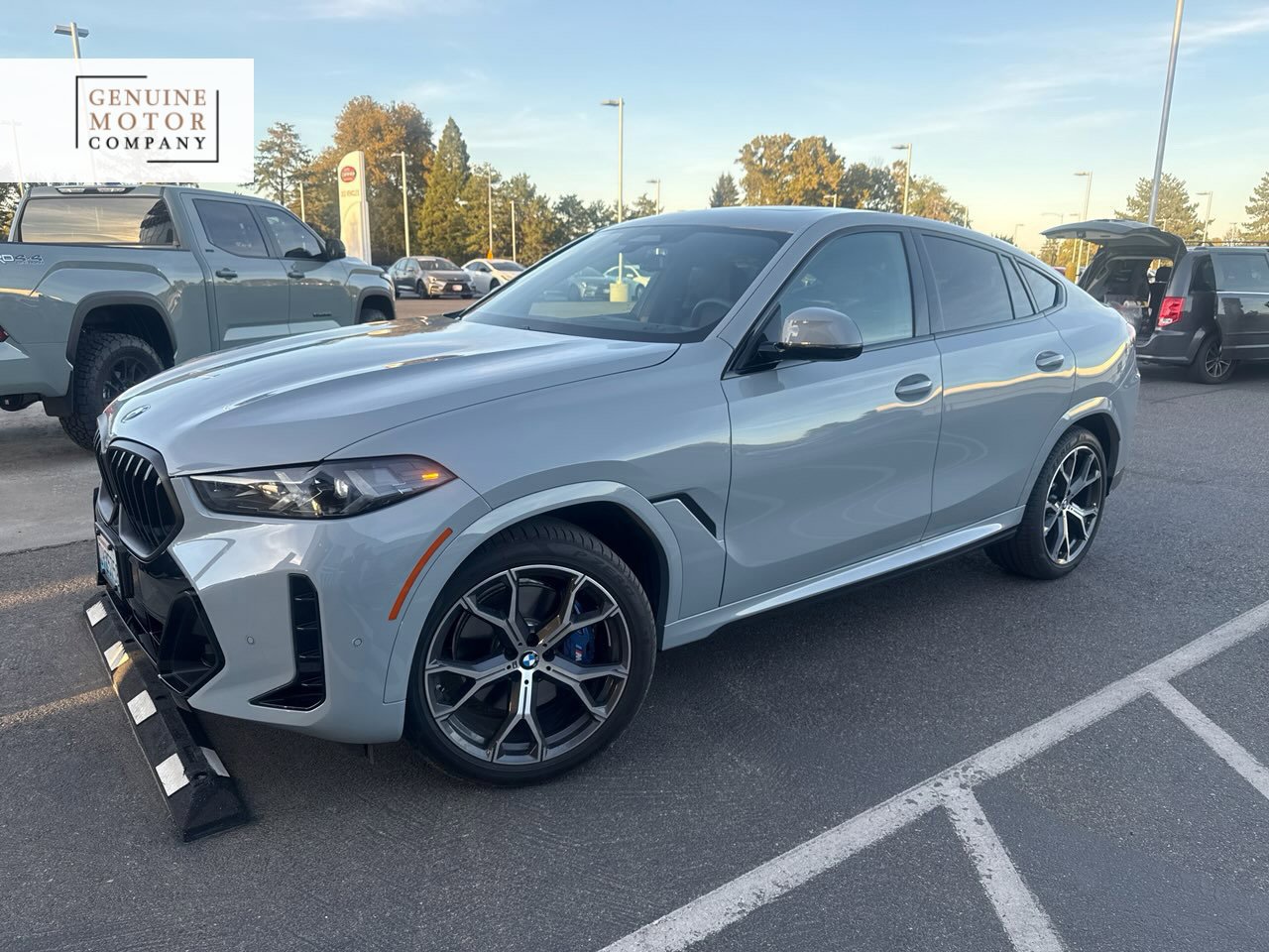 Used 2026 BMW X6 xDrive40i w/ Executive Package AWD/4WD image 1