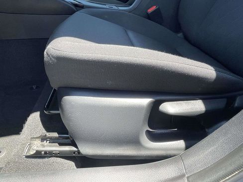 Used 2024 Toyota Corolla LE FWD image 21
