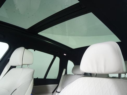 Certified 2023 BMW X5 sDrive40i w/ Executive Package image 8