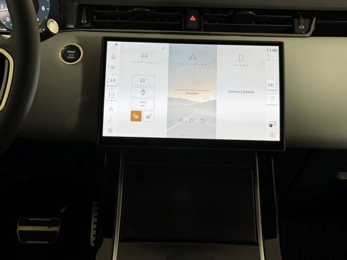 Used 2026 Land Rover Range Rover Evoque Dynamic SE image 23