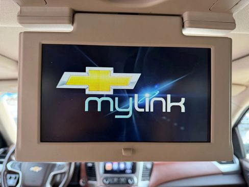 Used 2016 Chevrolet Suburban LTZ image 16