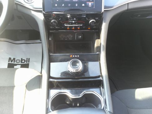 Used 2022 Jeep Grand Cherokee L Laredo w/ Luxury Tech Group I AWD/4WD image 21